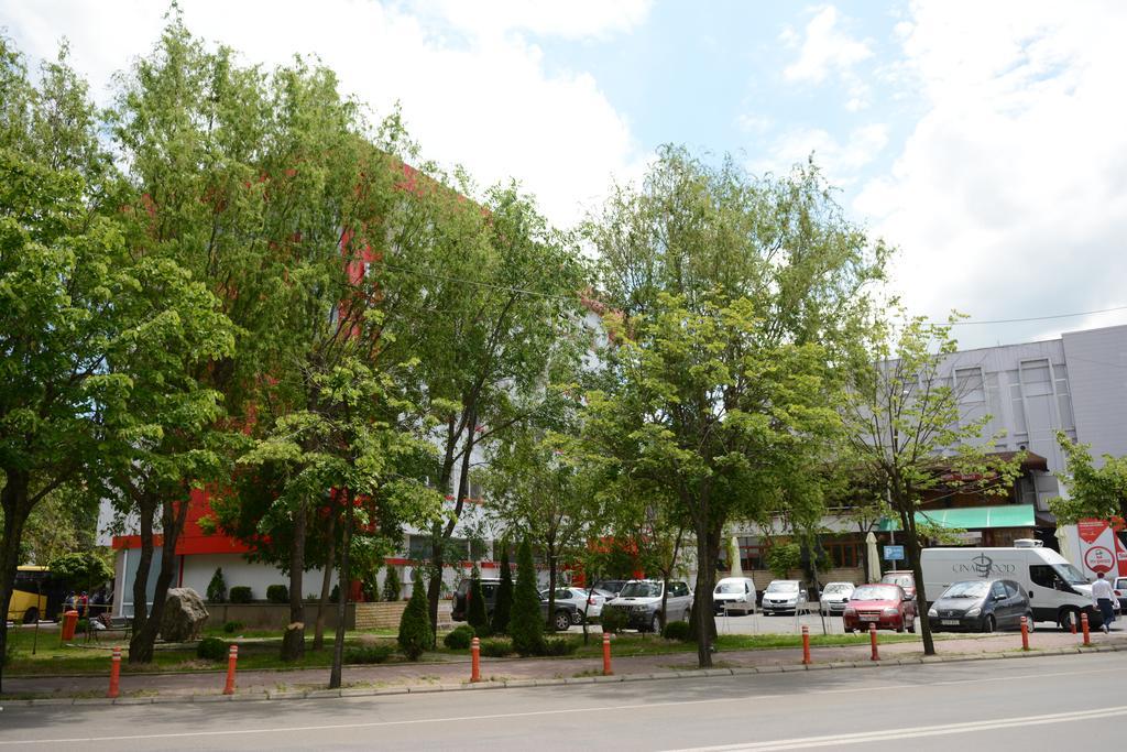 Hotel Select Τουλσέα Εξωτερικό φωτογραφία