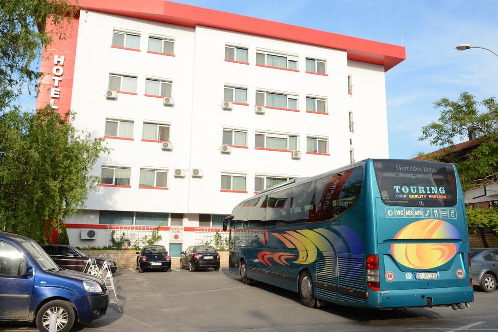 Hotel Select Τουλσέα Εξωτερικό φωτογραφία