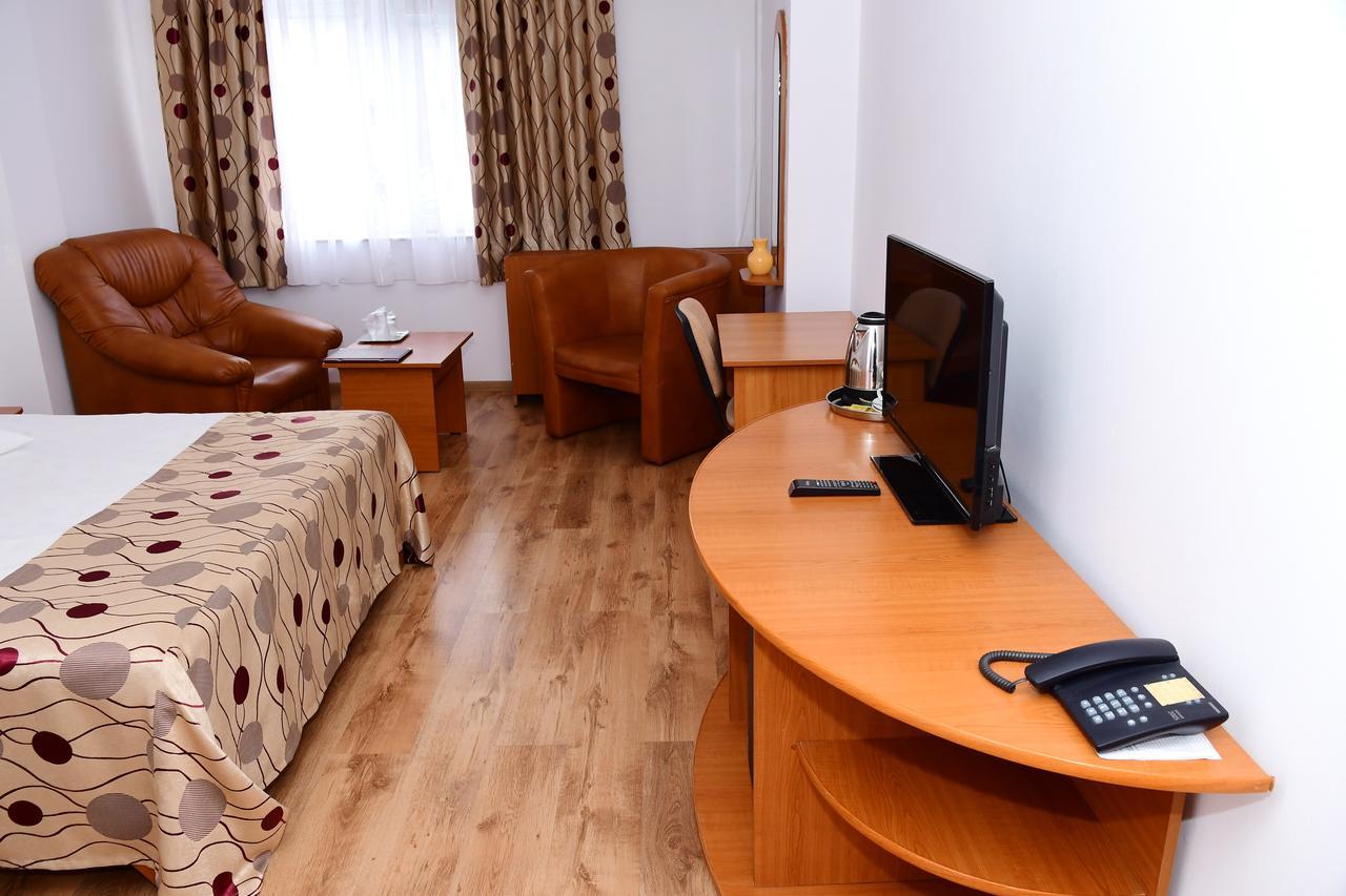 Hotel Select Τουλσέα Εξωτερικό φωτογραφία